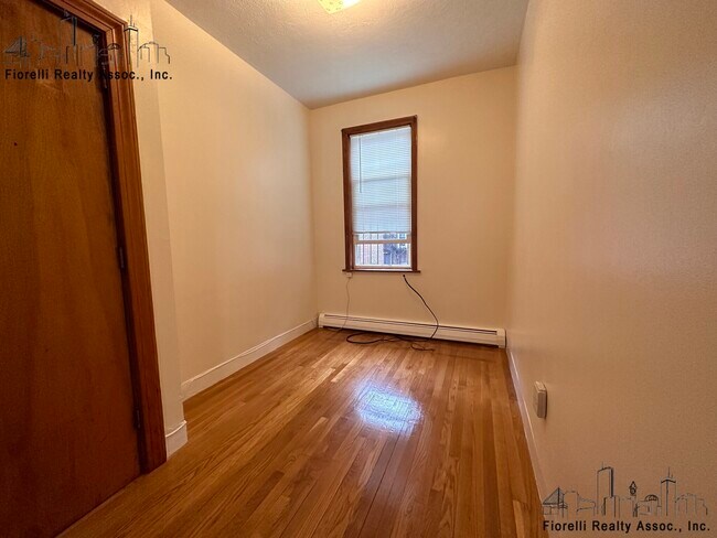Photo - 7 Margaret St Unit 1
