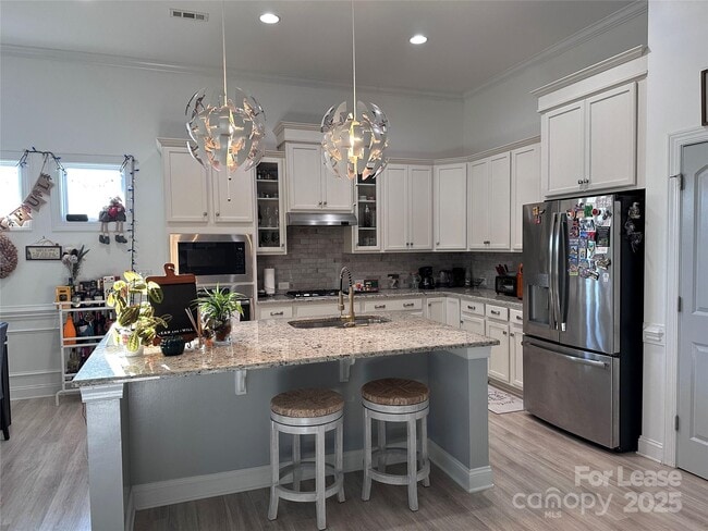Photo - 1101 Waterlily Dr