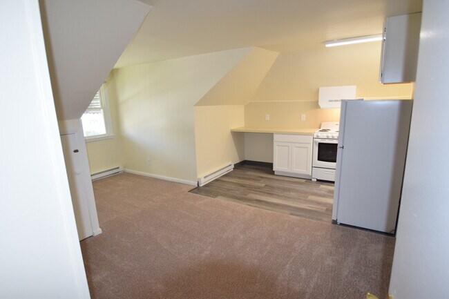 Photo - 815 Rosedale Ave Unit 5