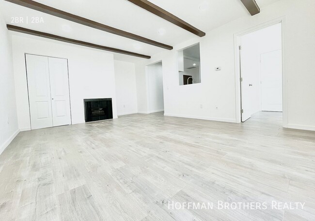 Photo - 11941 Weddington St Unit 303