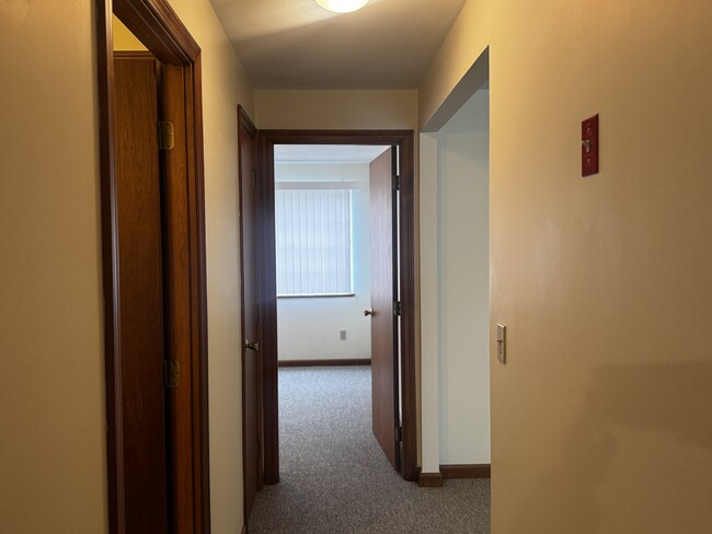 Photo - 182 Chenango Ave Unit A