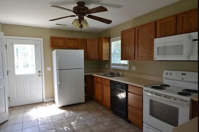 Photo - 1109 N Don St