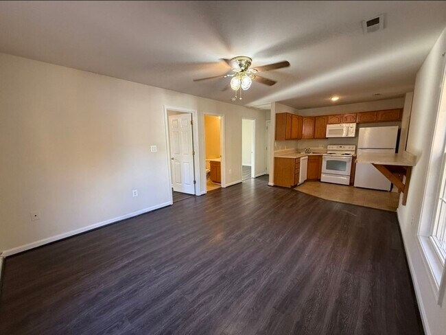 241 Cambridge St Unidad B