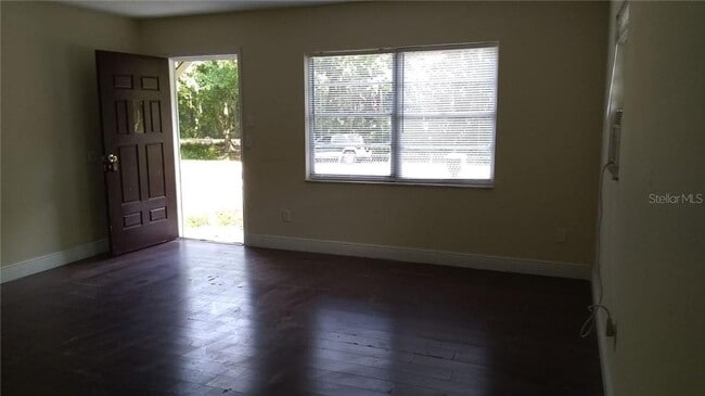 Photo - 5036 College Dr