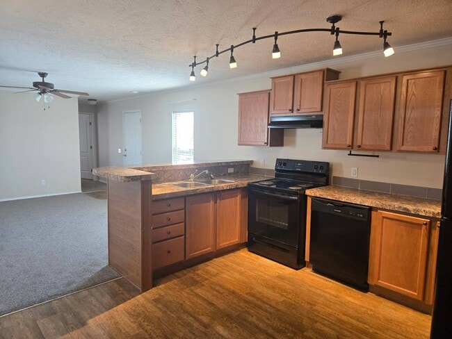 Building Photo - 1301 OH-523