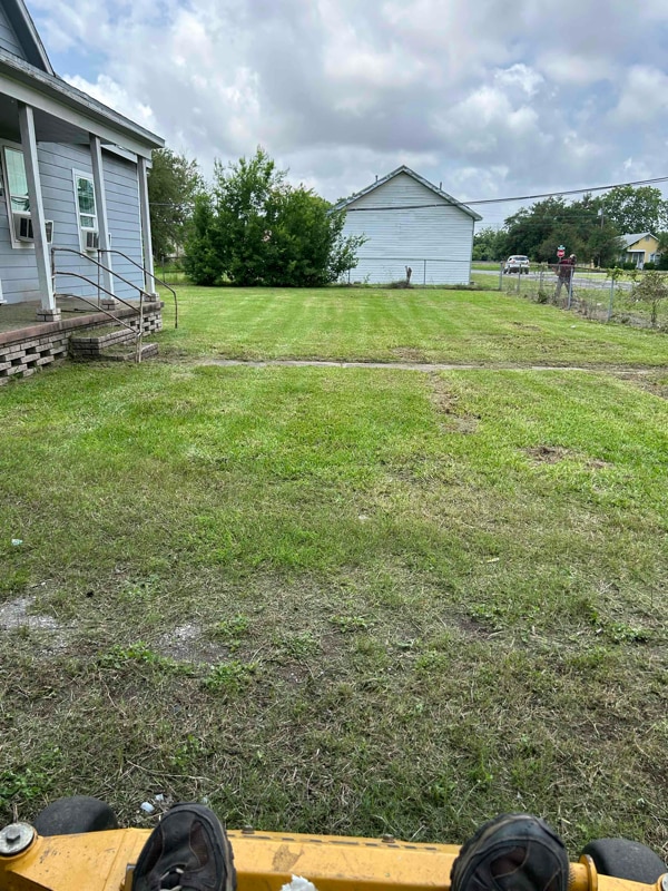 Photo - 120 W 18th St