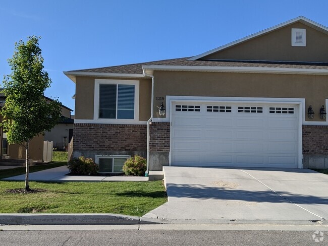 Building Photo - 129 E 650 S Rental