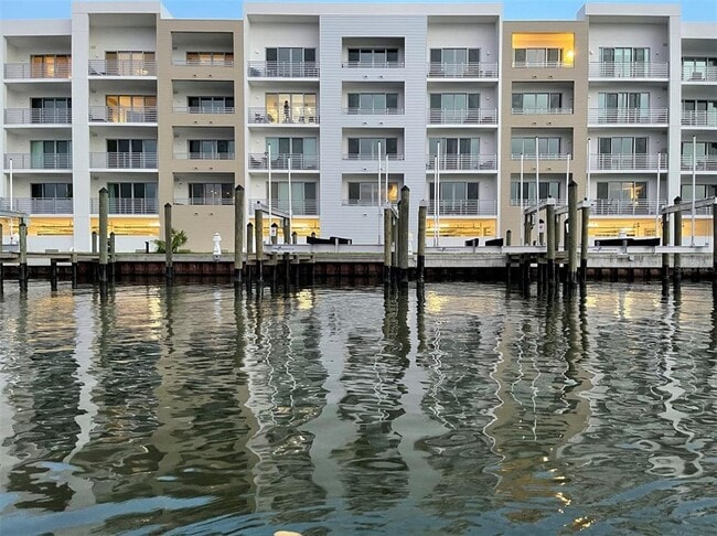 Photo - 1709 N Tamiami Trl Unit 213