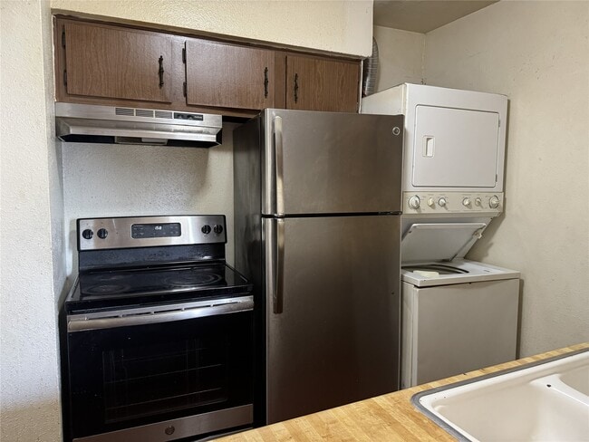Photo - 6161 Reims Rd Unidad 111A
