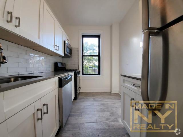 Building Photo - 2 bedroom in ASTORIA NY 11106 Unit C9 Rental