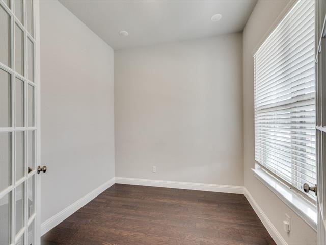 Photo - 3572 Sevilla Dr