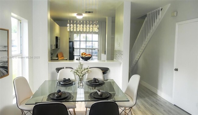 Photo - 431 SW 122nd Ave
