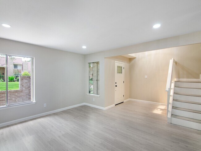 Photo - 11624 Village Pl Dr