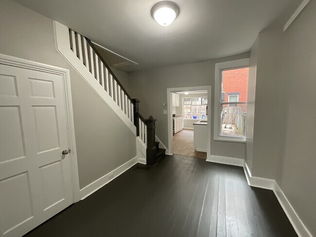 Photo - 1005 Green St