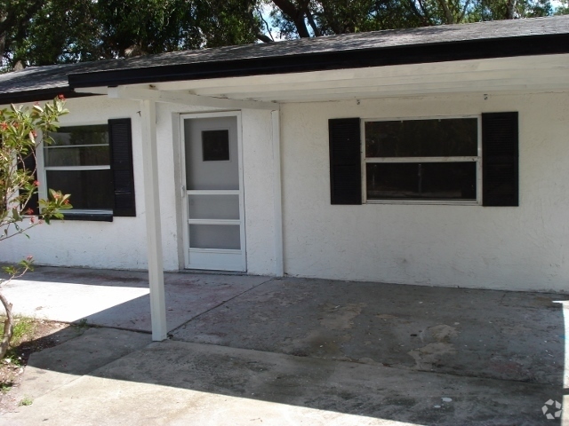 Building Photo - Cute 3bdrm/1bath ***new photos coming soon*** Rental