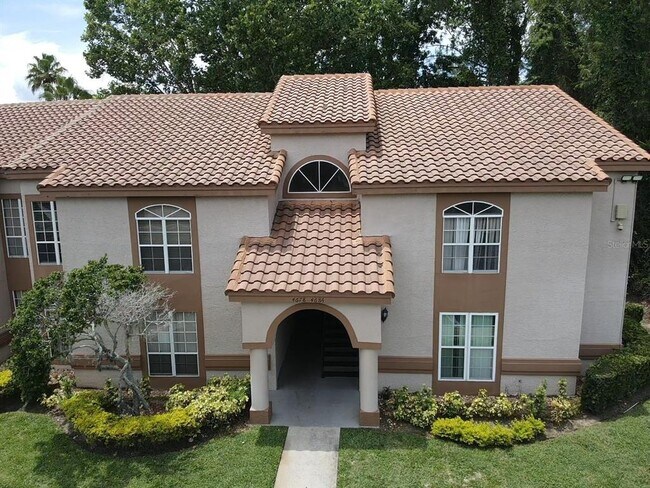 Photo - 4680 Sussex Terrace Unidad 206 Rental