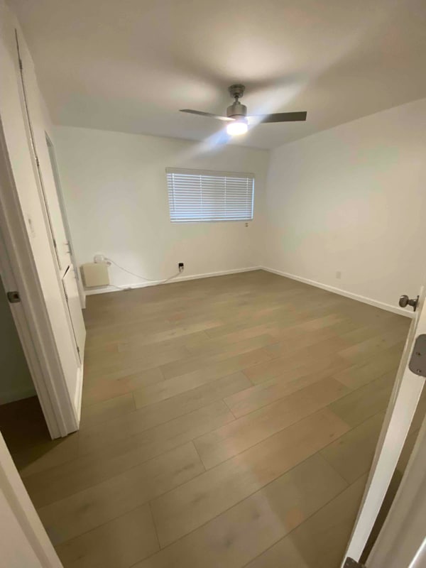 Photo - 444 E Rowland St Unidad 20