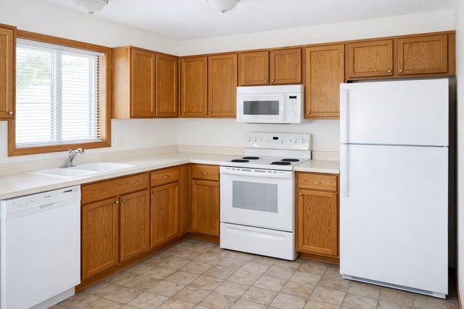 Photo - 10563 Martin St NW