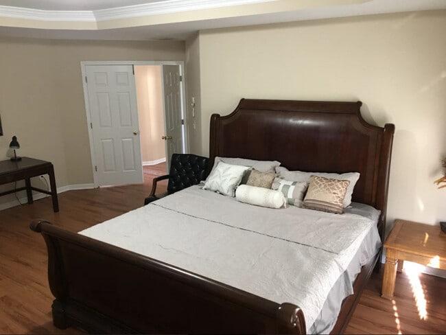 Photo - 6269 Greenock Dr