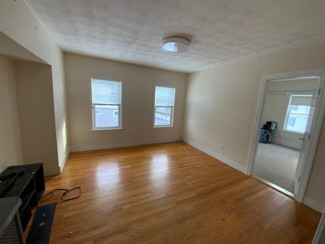 Photo - 25 Charles St Unit Charles St