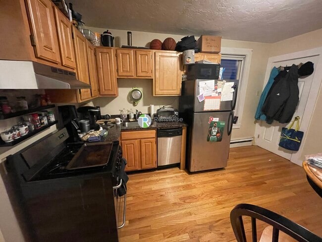 Photo - 857 E 1st St Unit 2