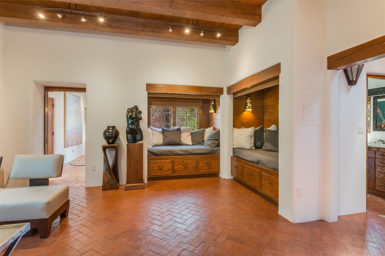 Photo - 10 Sierra Rosa Loop