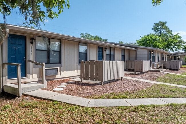Apartment Entrance and Patio