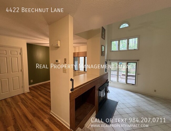 Photo - 4422 Beechnut Ln