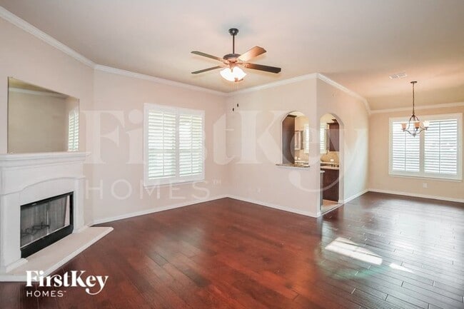 Photo - 1629 Signature Dr