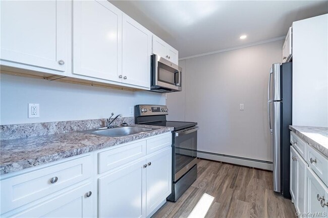 Photo - 120 Grand St Unit 3