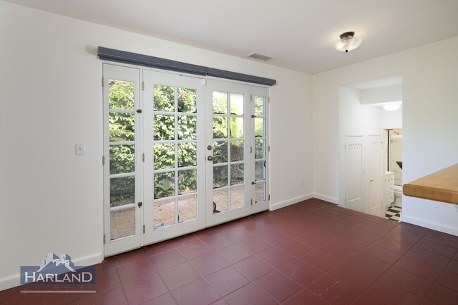 Photo - 409 Dunemere Dr