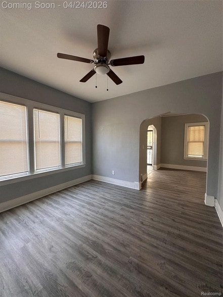 Photo - 4506 Bewick St