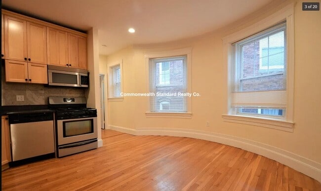 Photo - 191 Winthrop Rd Unit 6