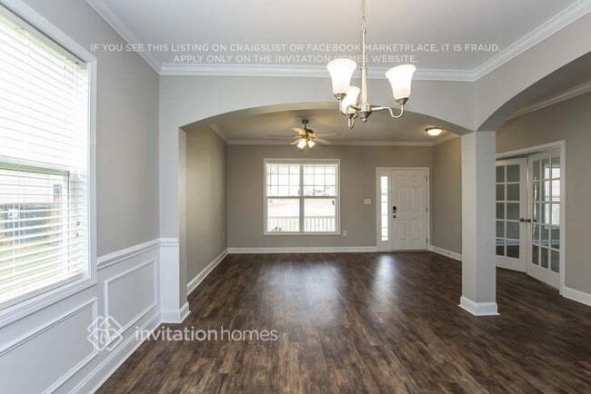 Photo - 1009 Theodore Ln