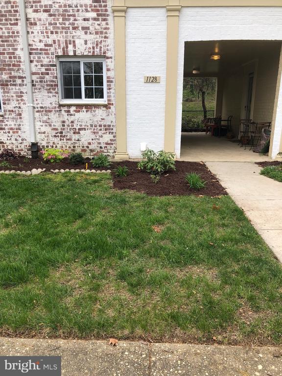 Photo - 1128 Valley Dr Townhome