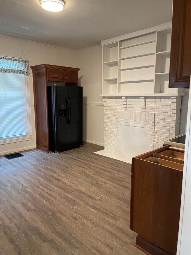 Photo - 816 W Ashland Ave