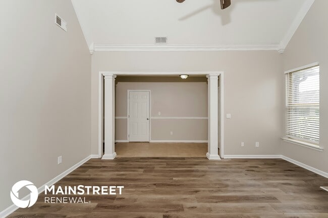 Photo - 1131 Avalon Dr