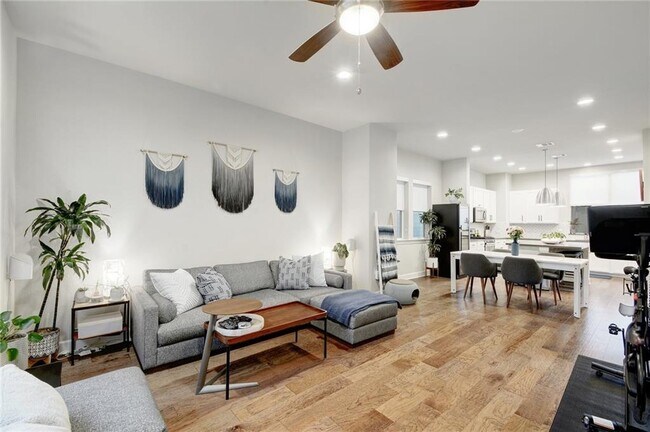 Photo - 4405 Swift Path Unit 17