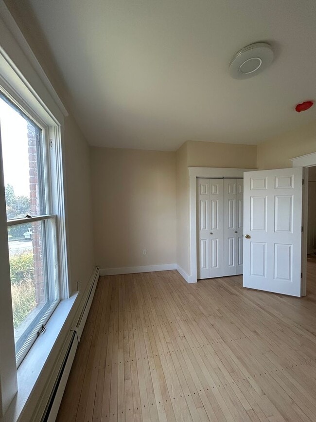 Photo - 1041-1045 W Galena Unidad 1043