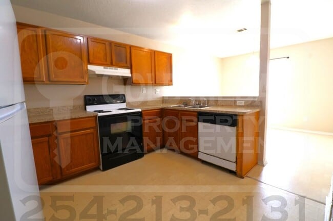 Photo - 3412 Cantabrian Dr Unit D