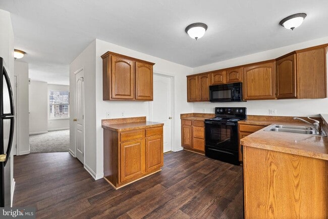 Photo - 22 Shady Tree Ct