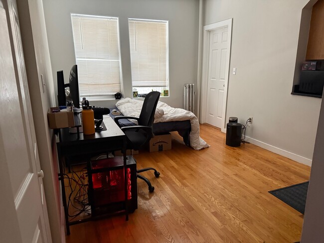 Photo - 38 Hemenway St Unit 5