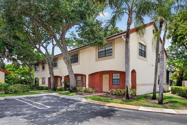Building Photo - 2880 Coral Springs Dr Unit 2878