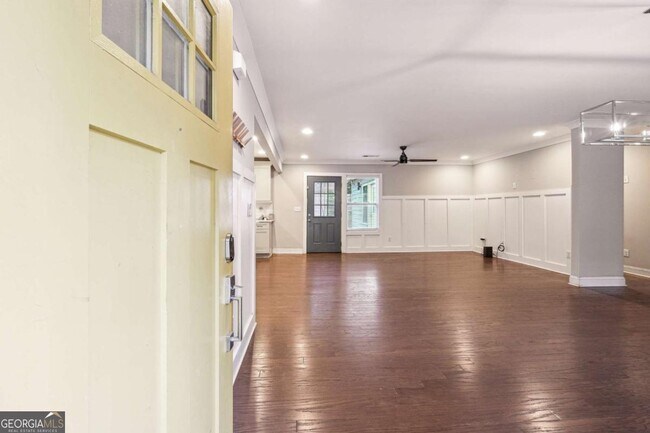 Photo - 1919 North Ave NW