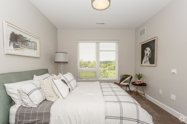 1BR, 1BA - 804 SF - Union Berkley Riverfront