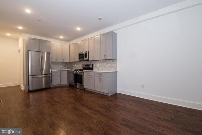 Building Photo - 1956 N 8th St Unit 1