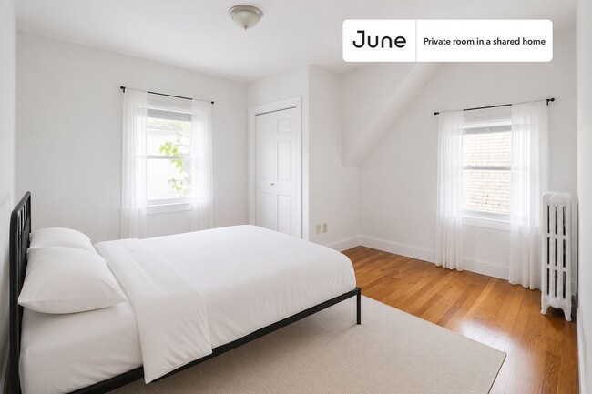 Building Photo - Room in Shared 7 bed/2 bath home in Brighton