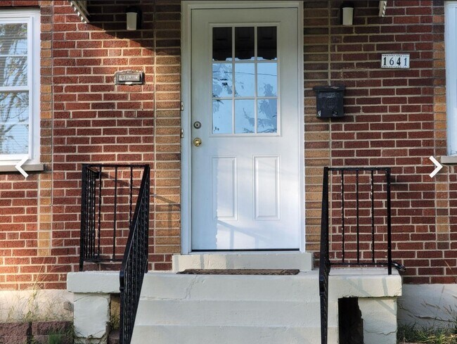 Photo - 1641 Pasadena Ave Unit 1641 Pasadena Ave