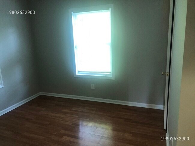 Photo - 924 Holland Ave Casa