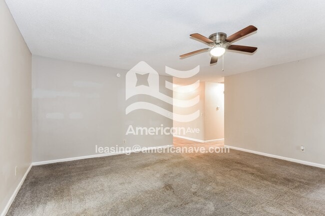 Photo - 224 Holmsbury Rd